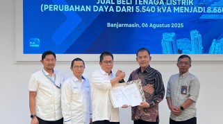 Dorong Pertumbuhan Ekonomi Maritim, PLN dan Pelindo Sinergi Tingkatkan Daya Listrik di Pelabuhan Trisakti Banjarmasin