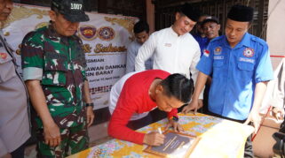 Resmikan Sekretariat REDBAR, Muhammad Yamin HR Dorong Relawan Damkar Lebih Aktif Cegah Kebakaran