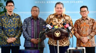 Pemerintah Matangkan Kebijakan DHE dan Ekspor Komoditas Strategis Jelang 1 Juni