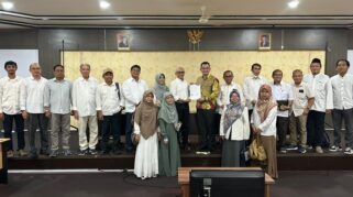 Dr. Iwan Aflanie Jadi Pendaftar Pertama Pemilihan Rektor ULM 2026-2030