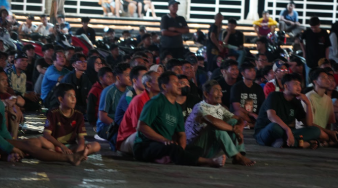 Ratusan Warga Padati Balai Kota, Nobar Timnas Indonesia Berlangsung Meriah