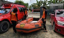 Awak TB Jhoni 32 Diduga Terjatuh ke Laut, Tim SAR Gabungan Lakukan Pencarian