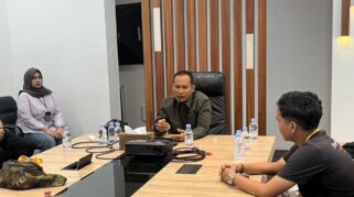 Kurang dari 24 Jam, PLN UP3 Banjarmasin Tindak Lanjuti Tuntutan Massa dengan Site Visit ke PLTU Asam Asam