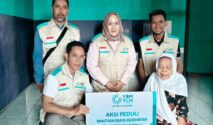 YBM PLN UP3 Banjarmasin Bantu Biaya Berobat Lansia, Ringankan Beban Warga Kurang Mampu