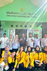 Mahasiswa Administrasi Bisnis FISIP ULM Perkuat Budaya Literasi melalui KKN Tematik di Kelurahan Alalak Selatan