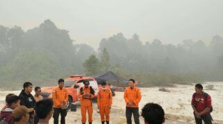 Tersesat 4 Hari di Hutan Kapuas, Tiga Pekerja Berjalan 28 Km hingga Ditemukan Selamat