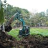 Lebih dari 10 Tahun Tak Dikeruk, Kolam Taman Kamboja Mulai Dibersihkan