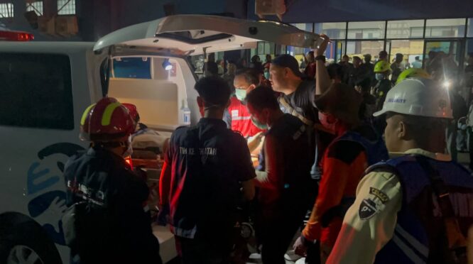 69 Korban KM Virgo Transport 8 Langsung Jalani Penanganan Medis di Trisakti