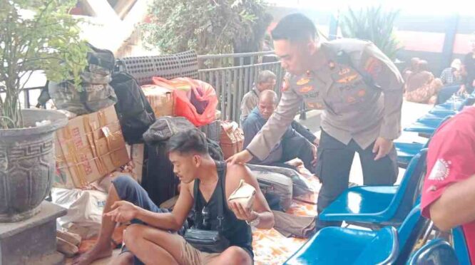 Kepedulian Tak Putus, Donatur Kembali Salurkan 250 Nasi untuk Posko KM Virgo