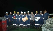 Hasnur Group Bantu Kirim Rambu ke Lokasi Bangkai KM Virgo Transport 8